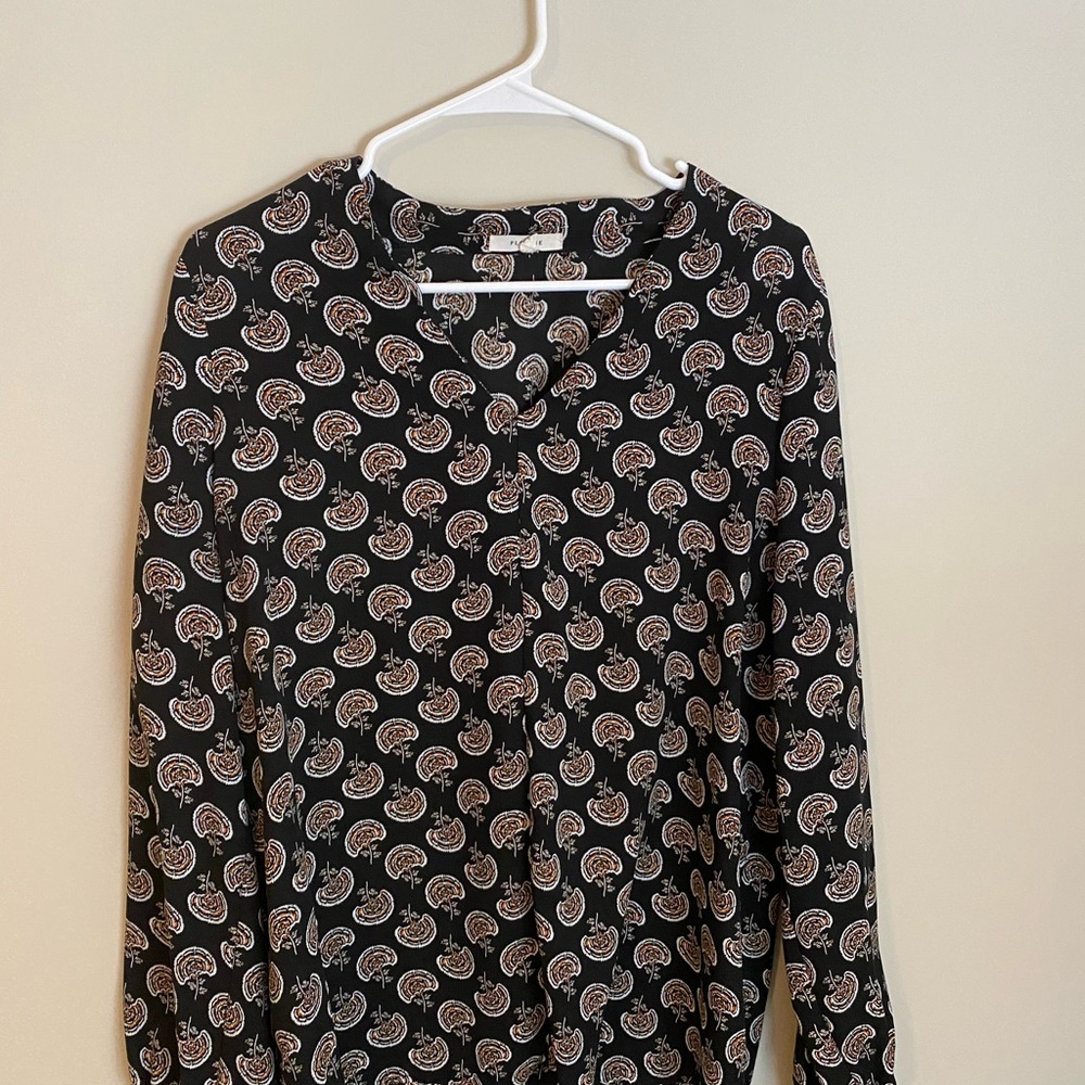 Long sleeve blouse